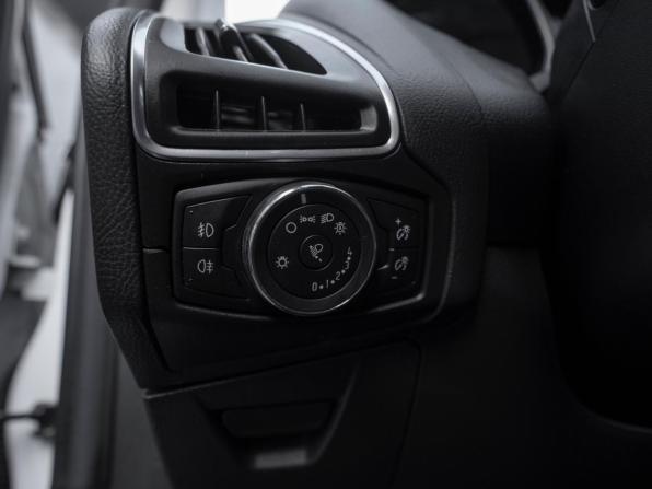 Ford Focus III с пробегом 2013 года, цена 699 000 рублей, 179713 км, хэтчбек, Автокод Объявления