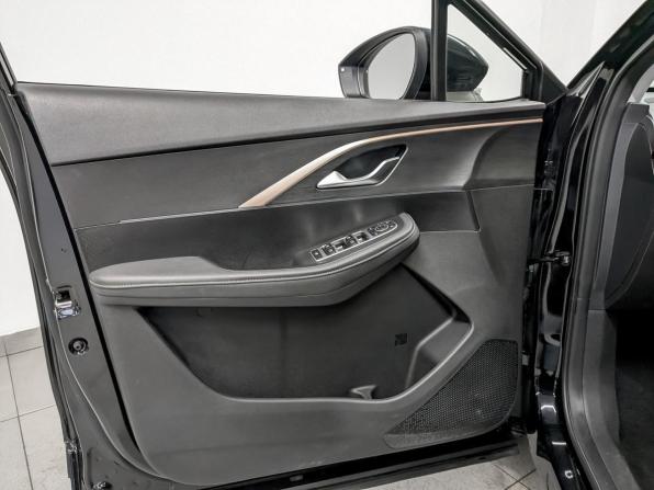 Omoda C5 I с пробегом 2024 года, цена 1 695 000 рублей, 23265 км, внедорожник, Автокод Объявления