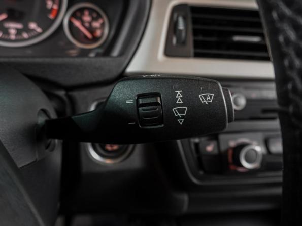 BMW 3 серии VI (F3x) с пробегом 2013 года, цена 1 399 000 рублей, 215967 км, седан, Автокод Объявления