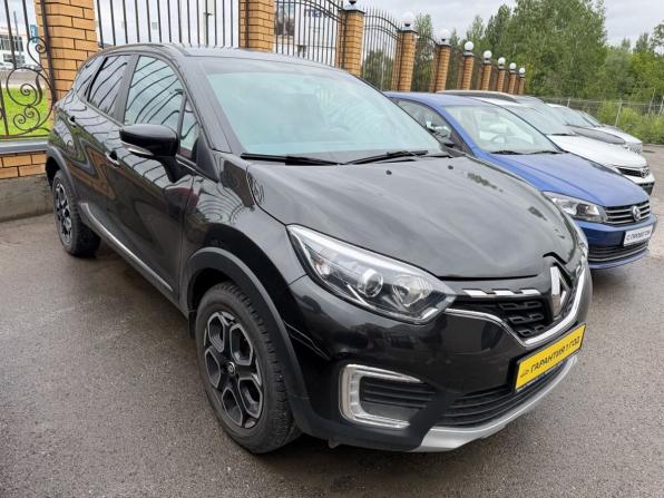 Renault Kaptur I Рестайлинг с пробегом 2021 года, цена 1 697 000 рублей, 32500 км, внедорожник, Автокод Объявления