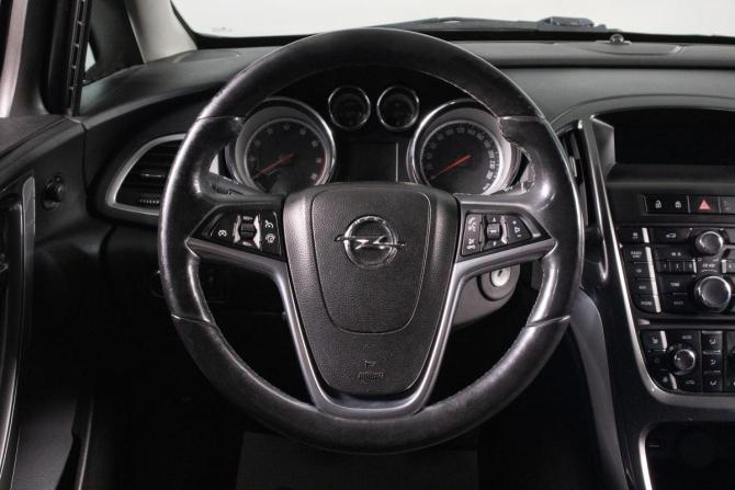 Opel Astra H Рестайлинг с пробегом 2013 года, цена 699 000 рублей, 272000 км, хэтчбек, Автокод Объявления