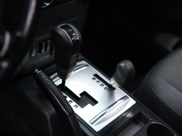 Mitsubishi Pajero IV Рестайлинг 2 с пробегом 2015 года, цена 2 250 000 рублей, 248203 км, внедорожник, Автокод Объявления