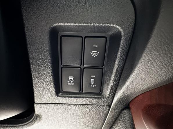 Toyota Land Cruiser Prado 150 Series Рестайлинг 1 с пробегом 2016 года, цена 4 550 000 рублей, 135823 км, внедорожник, Автокод Объявления
