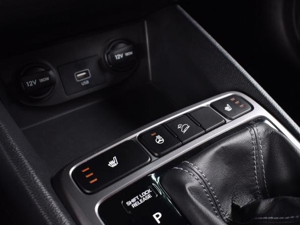 Hyundai Creta I Рестайлинг с пробегом 2021 года, цена 1 995 995 рублей, 73668 км, внедорожник, Автокод Объявления
