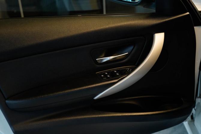 BMW 3 серии VI (F3x) с пробегом 2014 года, цена 1 450 000 рублей, 217210 км, седан, Автокод Объявления