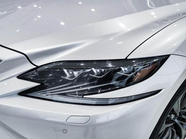 Lexus LS V с пробегом 2018 года, цена 5 550 000 рублей, 118016 км, седан, Автокод Объявления