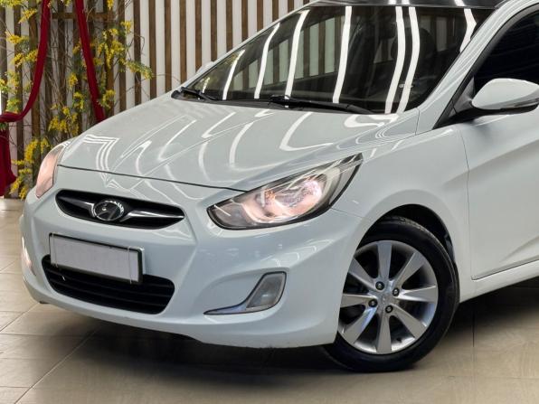 Hyundai Solaris I с пробегом 2013 года, цена 785 000 рублей, 187000 км, хэтчбек, Автокод Объявления