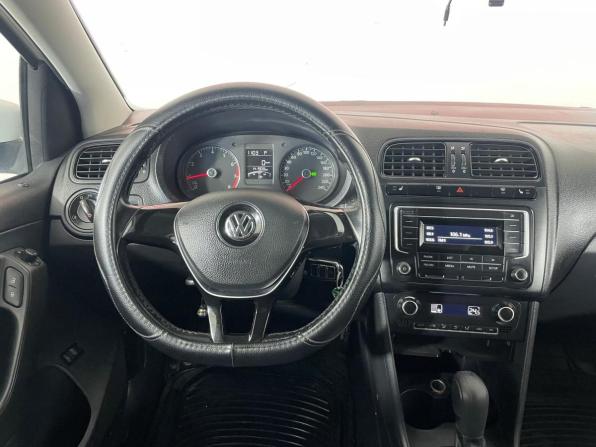 Volkswagen Polo V Рестайлинг с пробегом 2017 года, цена 831 000 рублей, 141900 км, седан, Автокод Объявления