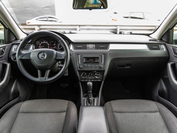 Skoda Rapid I Рестайлинг с пробегом 2019 года, цена 1 138 000 рублей, 97665 км, лифтбек, Автокод Объявления