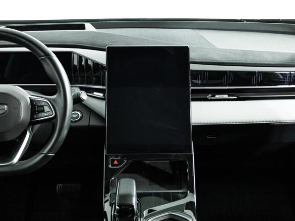 Geely Atlas II с пробегом 2023 года, цена 2 649 700 рублей, 49516 км, внедорожник, Автокод Объявления