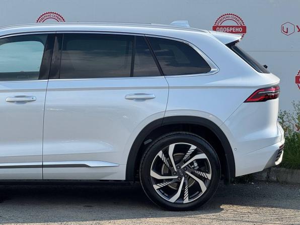 Geely Monjaro I с пробегом 2024 года, цена 4 389 000 рублей, 2414 км, внедорожник, Автокод Объявления