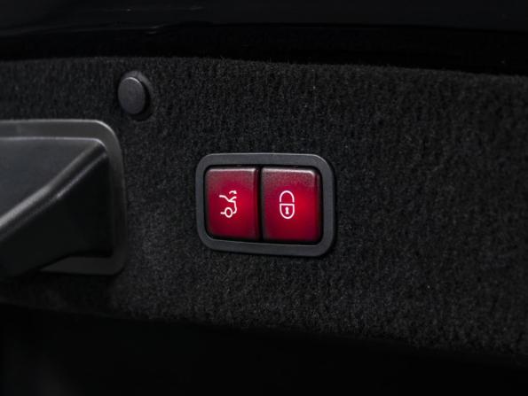 Mercedes-Benz S-Класс VI (W222 C217) Рестайлинг с пробегом 2019 года, цена 7 055 740 рублей, 98946 км, седан, Автокод Объявления