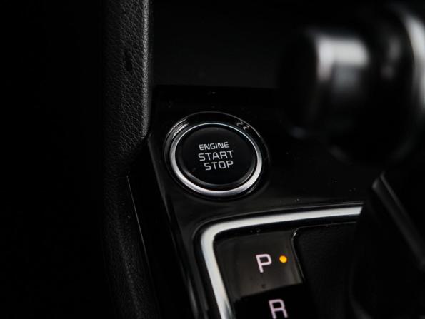 Kia Sportage V с пробегом 2023 года, цена 3 798 000 рублей, 41856 км, внедорожник, Автокод Объявления