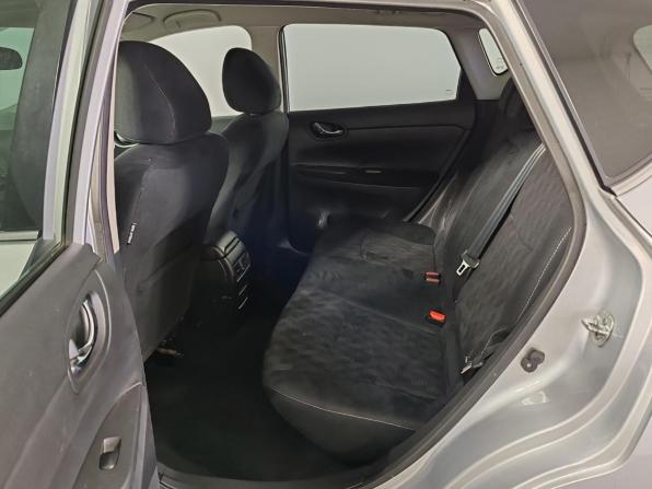 Nissan Tiida II с пробегом 2015 года, цена 999 000 рублей, 163109 км, хэтчбек, Автокод Объявления