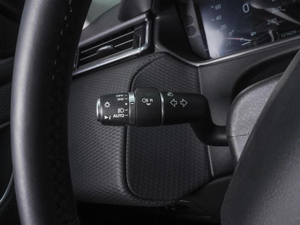 Land Rover Range Rover Velar I с пробегом 2019 года, цена 3 449 000 рублей, 121923 км, внедорожник, Автокод Объявления
