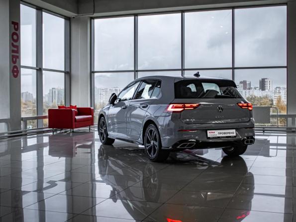 Volkswagen Golf VIII с пробегом 2022 года, цена 3 150 000 рублей, 34209 км, хэтчбек, Автокод Объявления
