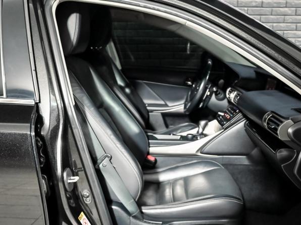 Lexus IS III с пробегом 2013 года, цена 2 000 000 рублей, 259133 км, седан, Автокод Объявления