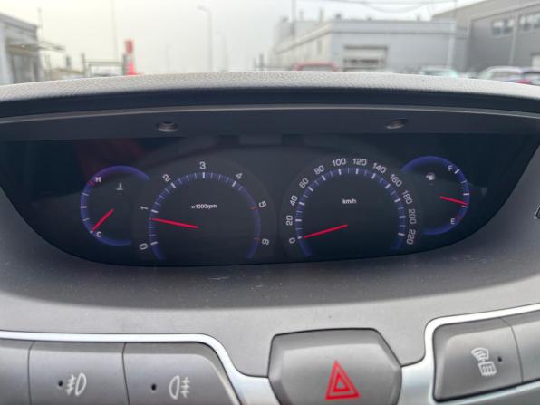 SsangYong Stavic с пробегом 2014 года, цена 1 299 000 рублей, 246000 км, минивэн, Автокод Объявления
