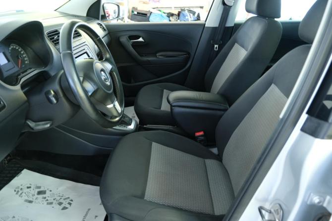 Volkswagen Polo V с пробегом 2012 года, цена 899 000 рублей, 194500 км, седан, Автокод Объявления