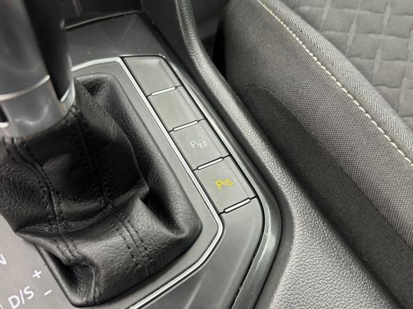 Volkswagen Tiguan II с пробегом 2018 года, цена 2 100 000 рублей, 167542 км, внедорожник, Автокод Объявления