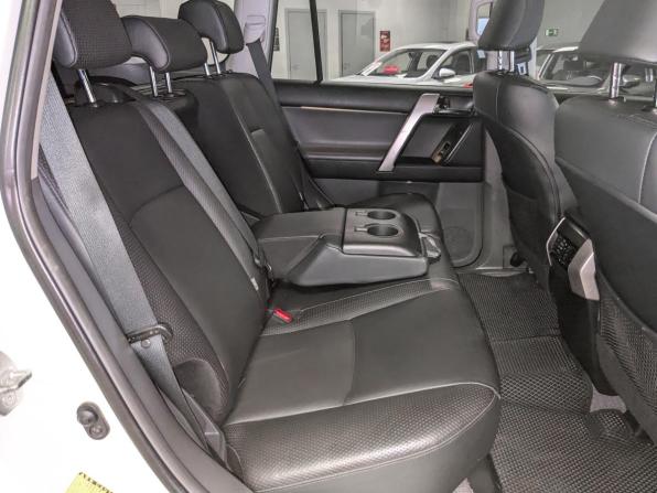 Toyota Land Cruiser Prado 150 Series с пробегом 2013 года, цена 2 999 500 рублей, 182500 км, внедорожник, Автокод Объявления