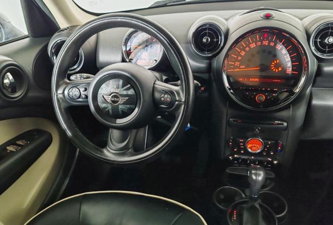 Mini Countryman I с пробегом 2016 года, цена 1 200 000 рублей, 149369 км, внедорожник, Автокод Объявления