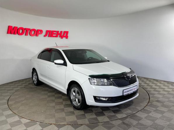 Skoda Rapid I с пробегом 2017 года, цена 886 000 рублей, 205820 км, лифтбек, Автокод Объявления