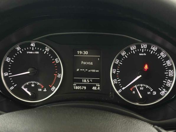 Skoda Octavia II (A5) Рестайлинг с пробегом 2012 года, цена 845 000 рублей, 180578 км, лифтбек, Автокод Объявления