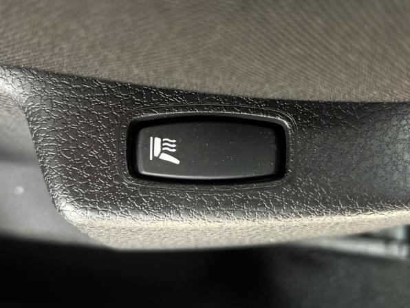 Renault Duster I Рестайлинг с пробегом 2016 года, цена 1 130 000 рублей, 94000 км, внедорожник, Автокод Объявления