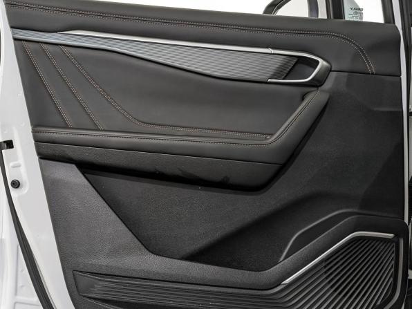 Geely Okavango I Рестайлинг с пробегом 2024 года, цена 2 770 000 рублей, 35572 км, внедорожник, Автокод Объявления