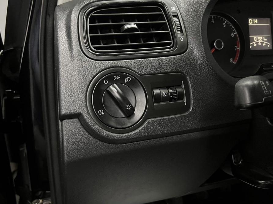 Volkswagen Polo V Рестайлинг Тверь  - изображение 18