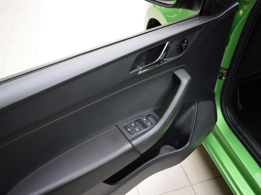 Skoda Rapid I Рестайлинг Челябинск  - изображение 13