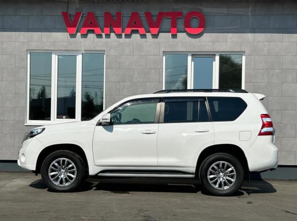 Toyota Land Cruiser Prado 150 Series Рестайлинг 1 с пробегом 2015 года, цена 3 850 000 рублей, 125013 км, внедорожник, Автокод Объявления