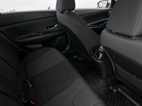 Hyundai Elantra VII (CN7) с пробегом 2021 года, цена 1 659 000 рублей, 102374 км, седан, Автокод Объявления
