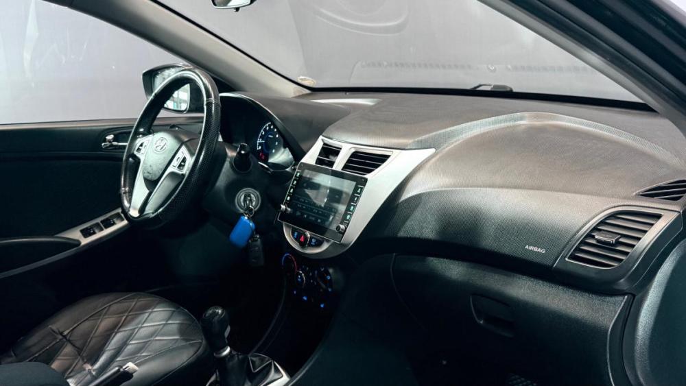 Hyundai Solaris I Сургут  - изображение 9