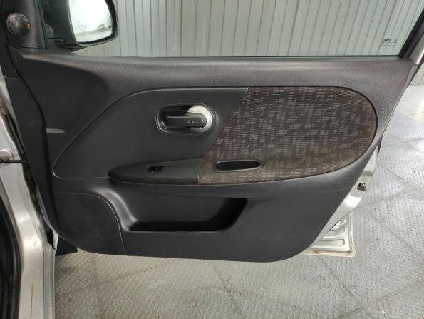 Nissan Note I с пробегом 2006 года, цена 425 000 рублей, 165580 км, хэтчбек, Автокод Объявления