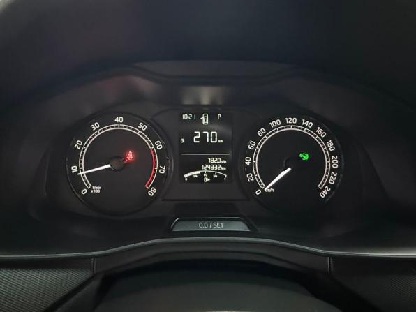 Skoda Rapid II с пробегом 2020 года, цена 1 403 000 рублей, 124335 км, лифтбек, Автокод Объявления