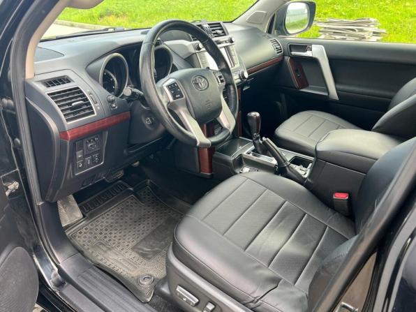 Toyota Land Cruiser Prado 150 Series Рестайлинг 1 с пробегом 2017 года, цена 3 939 000 рублей, 158030 км, внедорожник, Автокод Объявления