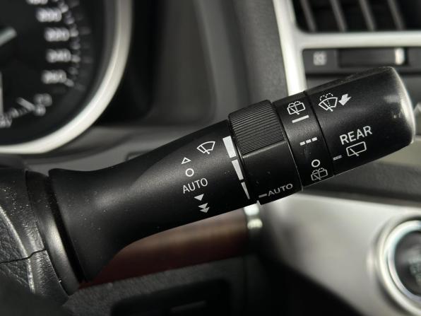 Toyota Land Cruiser 200 Series Рестайлинг 1 с пробегом 2014 года, цена 4 299 000 рублей, 214452 км, внедорожник, Автокод Объявления