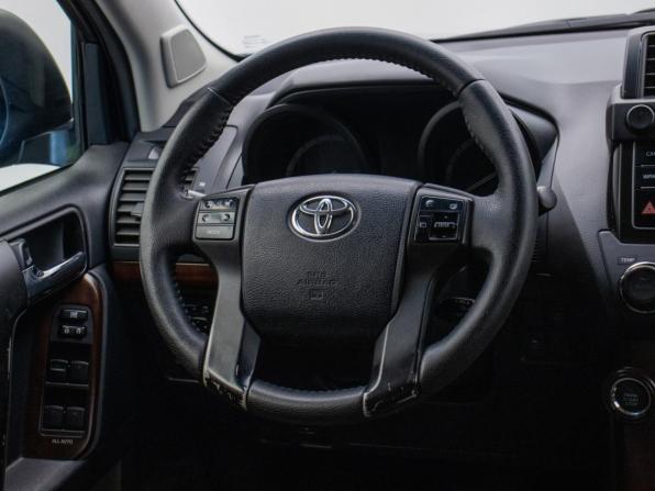 Toyota Land Cruiser Prado 150 Series Рестайлинг 1 с пробегом 2014 года, цена 3 587 000 рублей, 136909 км, внедорожник, Автокод Объявления