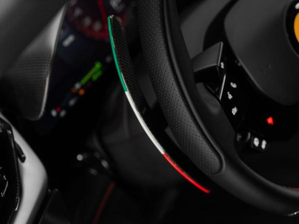 Ferrari SF90 I с пробегом 2021 года, цена 45 000 000 рублей, 105 км, купе, Автокод Объявления
