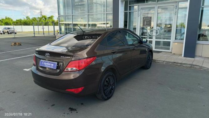 Hyundai Solaris I Рестайлинг с пробегом 2015 года, цена 950 000 рублей, 108000 км, седан, Автокод Объявления