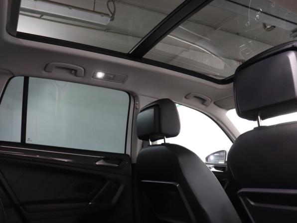 Volkswagen Tiguan II с пробегом 2018 года, цена 3 350 000 рублей, 89000 км, внедорожник, Автокод Объявления