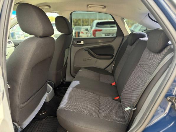 Ford Focus II Рестайлинг с пробегом 2011 года, цена 395 000 рублей, 271000 км, хэтчбек, Автокод Объявления