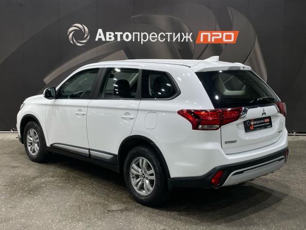 Mitsubishi Outlander III Рестайлинг 3 с пробегом 2019 года, цена 2 170 000 рублей, 112172 км, внедорожник, Автокод Объявления