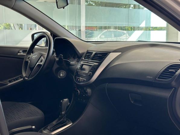 Hyundai Solaris I Рестайлинг с пробегом 2015 года, цена 1 215 000 рублей, 126677 км, седан, Автокод Объявления