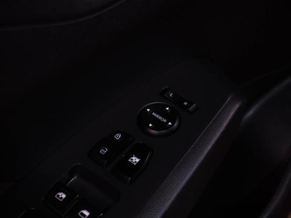 Hyundai Solaris II с пробегом 2018 года, цена 1 369 000 рублей, 96373 км, седан, Автокод Объявления