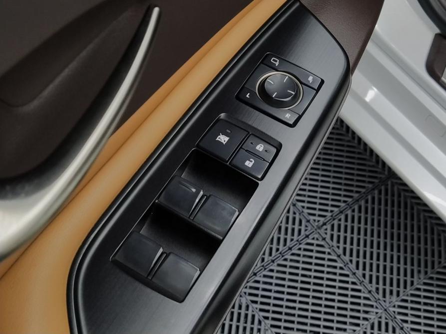 Lexus ES VII Екатеринбург  - изображение 8