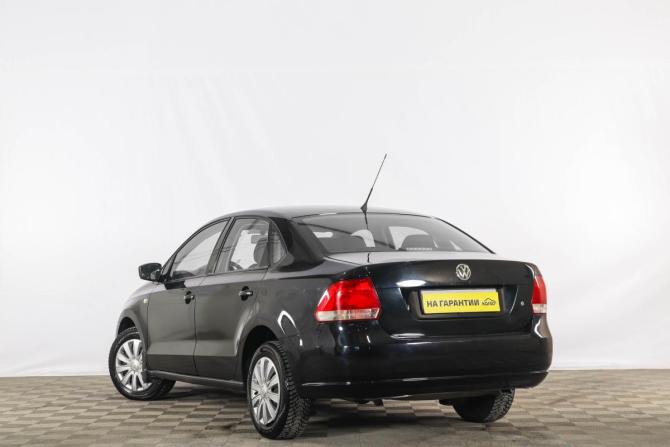 Volkswagen Polo V с пробегом 2011 года, цена 719 000 рублей, 101192 км, седан, Автокод Объявления
