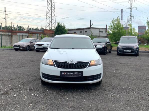 Skoda Rapid I с пробегом 2017 года, цена 1 254 200 рублей, 105894 км, лифтбек, Автокод Объявления